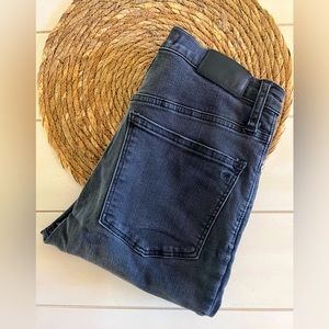 Madewell: 11" high-rise skinny jeans in lunar wash